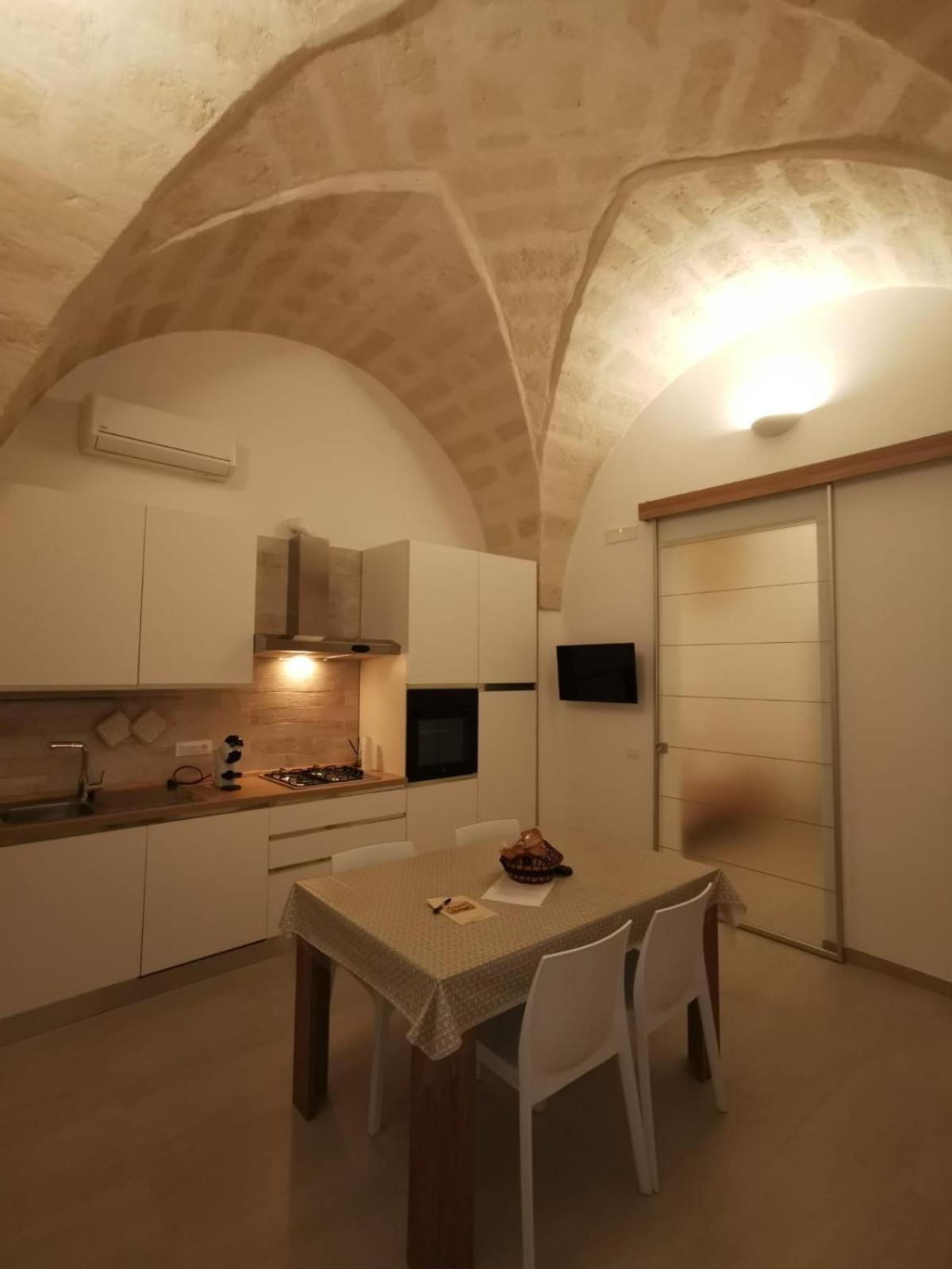 A Casa Di Tina Appartement Crispiano Buitenkant foto